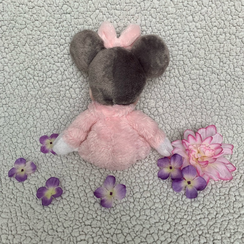 Baby Minnie Rattle Plush - Picture 2 of 3
